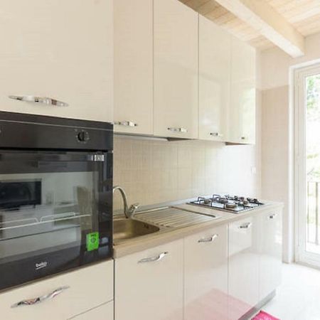 Duchessa Apartment Кастеламаре дел Голфо Екстериор снимка