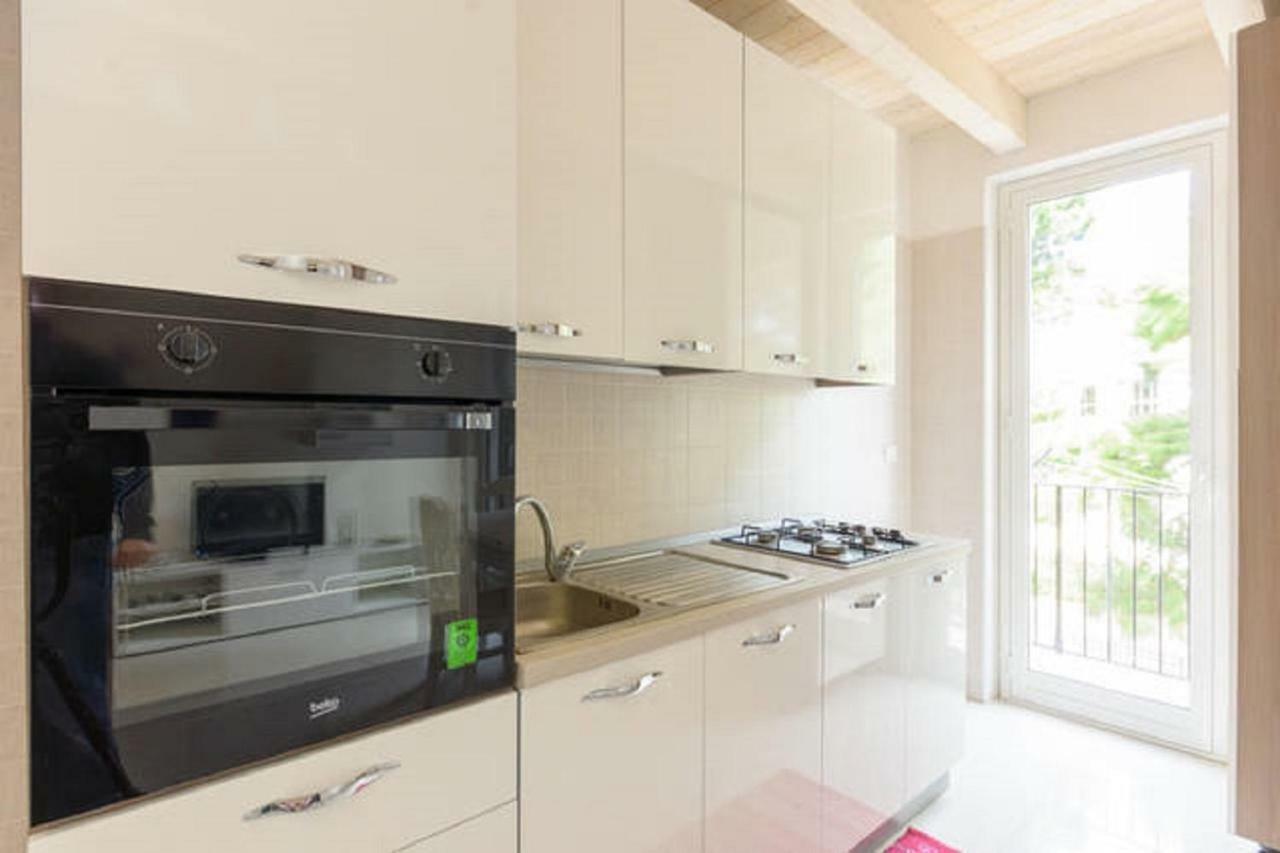 Duchessa Apartment Кастеламаре дел Голфо Екстериор снимка